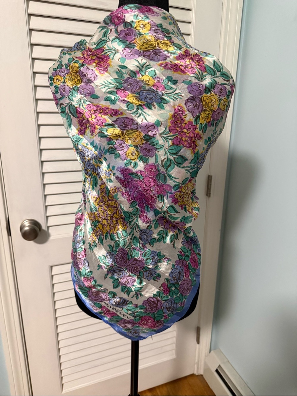 Yves Saint Laurent Floral Silk 💯 silk Scarf Multicolor! Like New - Picture 3 of 7